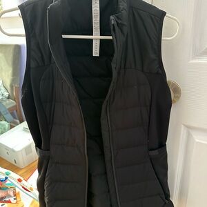 Lululemon Women's Black Puffer Vest